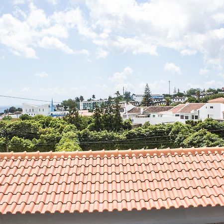 Casa Da Memoria Apartment Angra do Heroismo Luaran gambar